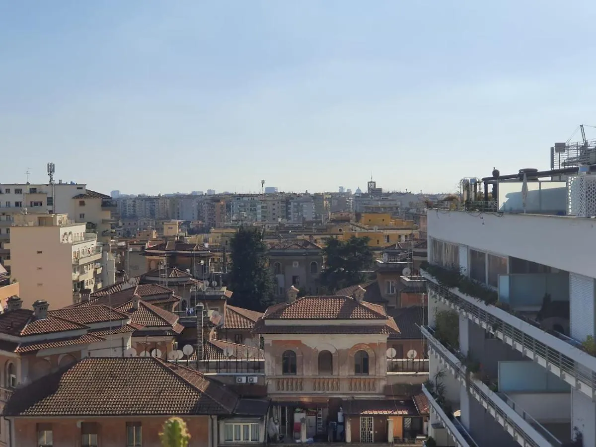 Penthouse 41 In Trastevere With Big Terrace Roma